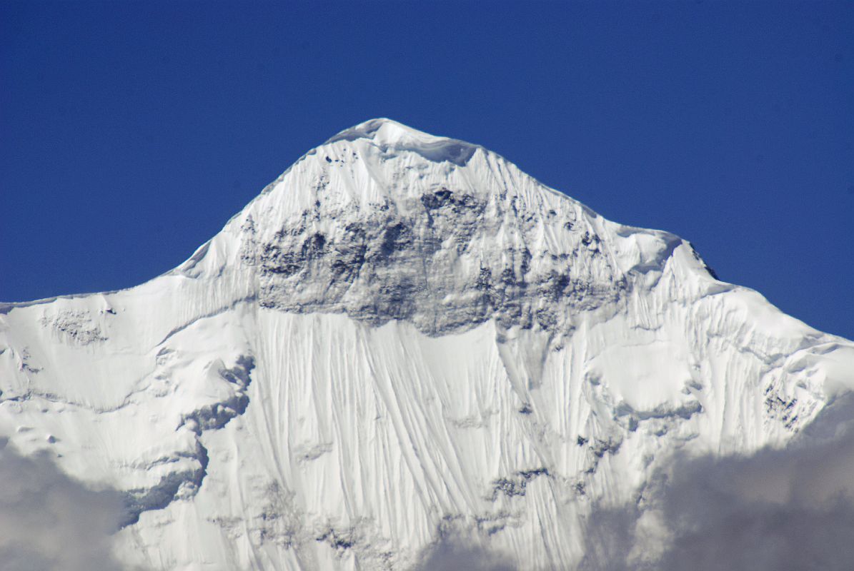 Mustang 03 02-3 Nilgiri North Close Up From Gya La Between Tetang And Muktinath